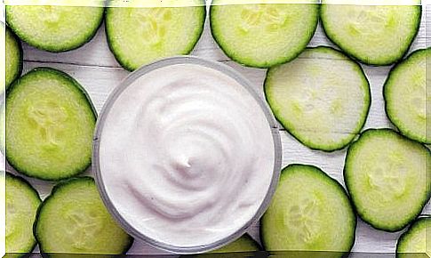 Cucumber cream tonic