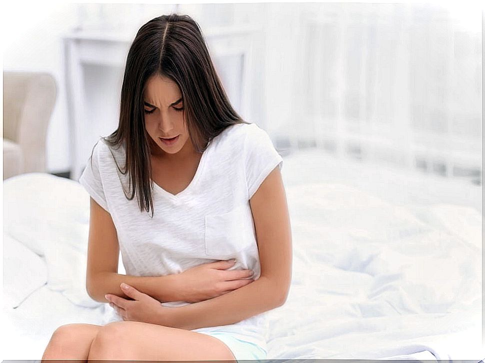 Fatty liver can cause abdominal pain