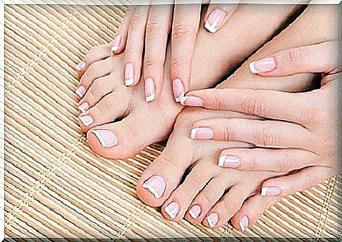 Healthy feet without fungus