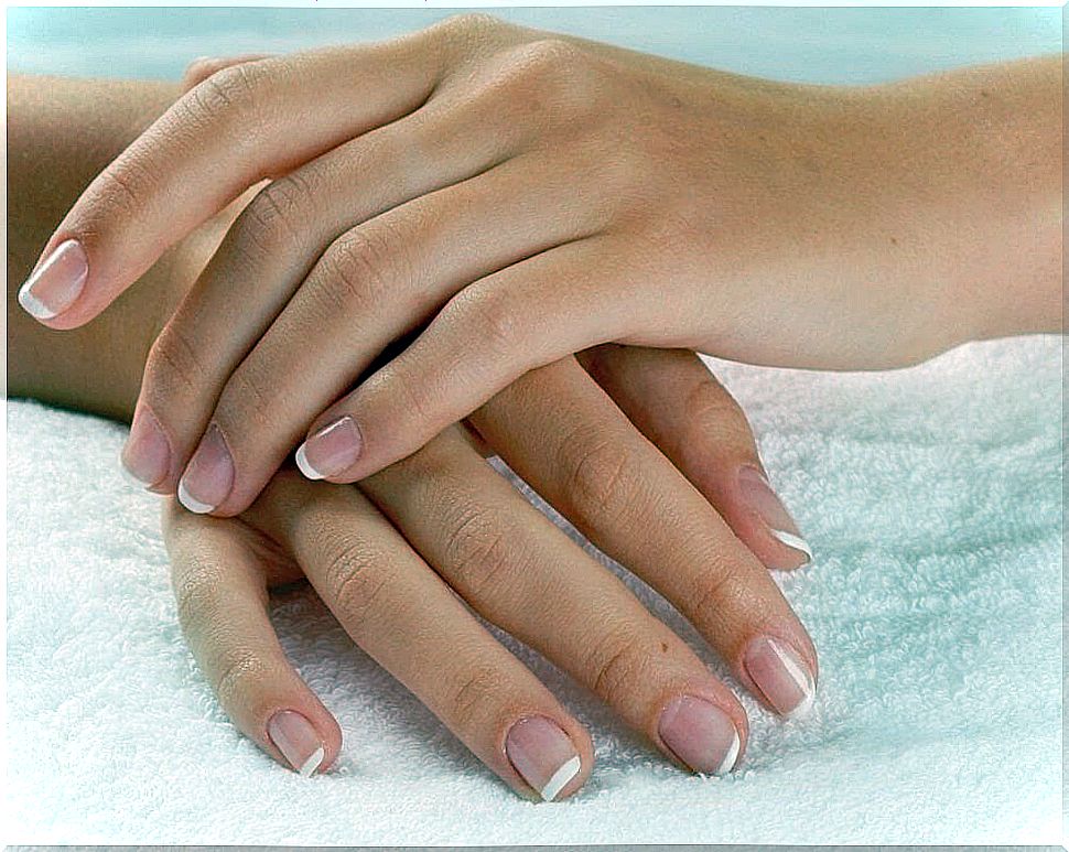 Natural Remedies for Weak Nails