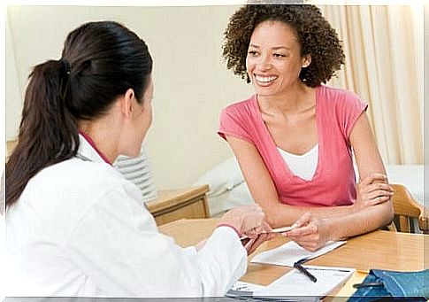 woman consulting for migraine