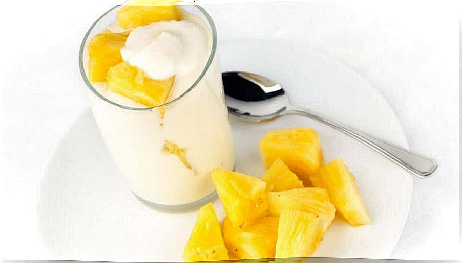 Yogurt and pineapple dessert